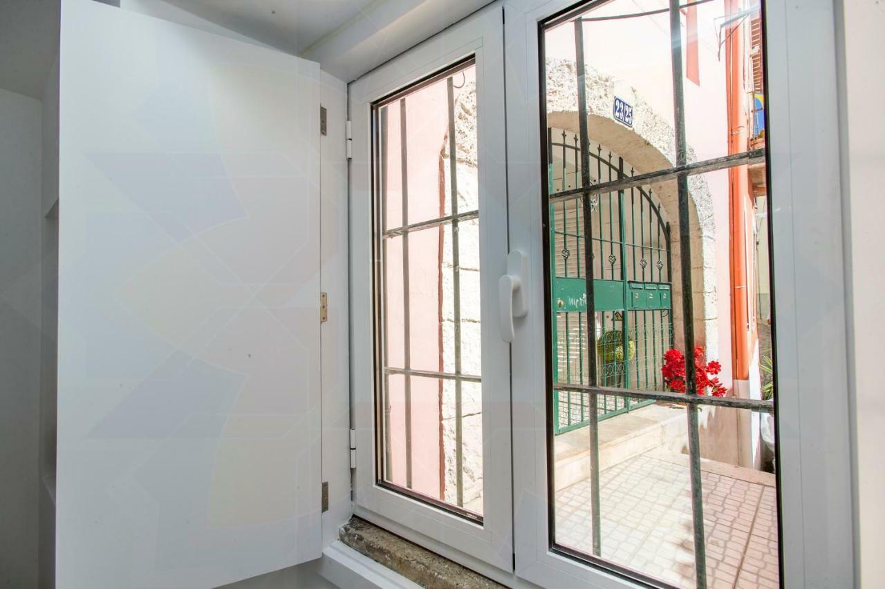 Alfama Historical Apartment Lisbon Exterior photo